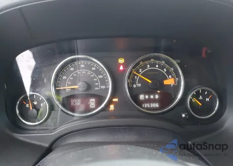 2014 Jeep Patriot Limited z USA, uszkodzony, nr VIN 1C4NJRCB8ED805295